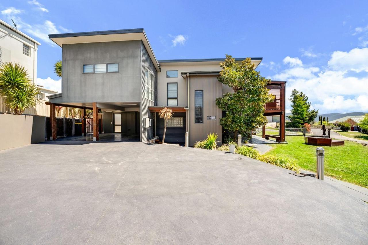 Ned Kelly'S Retreat - Stunning 3Br Townhouse L Lake Views L Wifi L Bbq Jindabyne Dış mekan fotoğraf